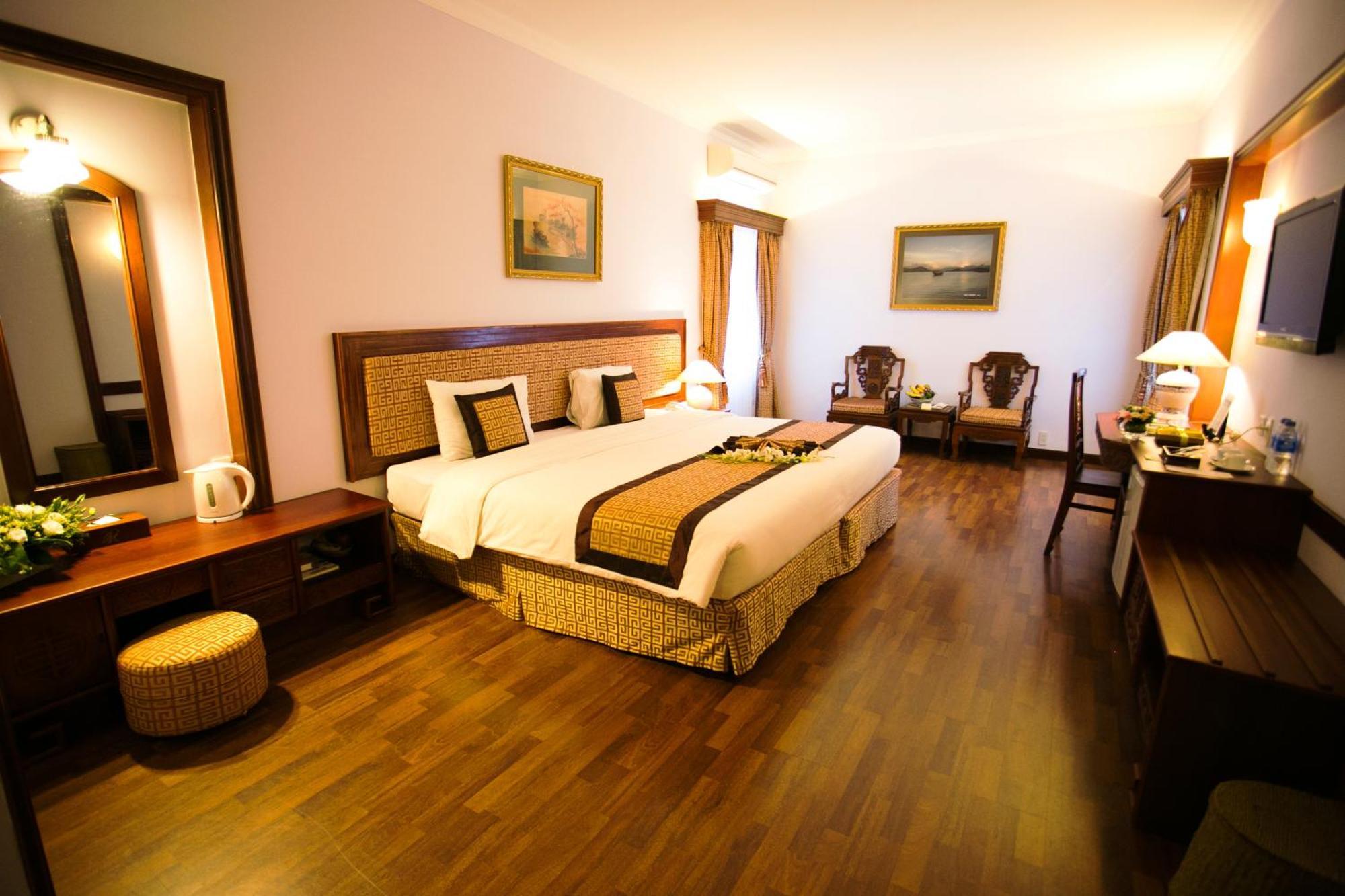Royal Hotel Saigon Cidade de Ho Chi Minh Exterior foto