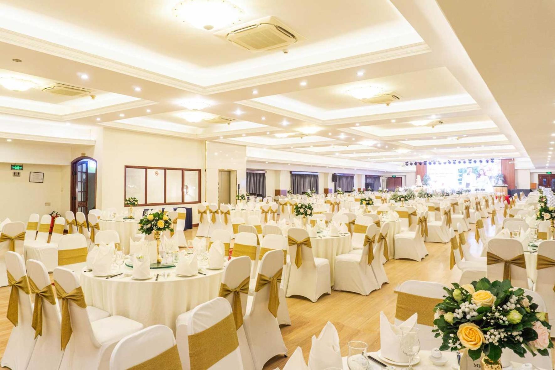 Royal Hotel Saigon Cidade de Ho Chi Minh Exterior foto